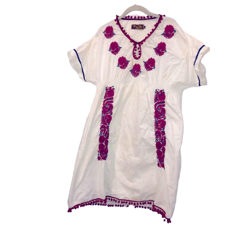 Oaxaca Adzen Embroidered white deep red teal flowers Mexican Wedding tun…